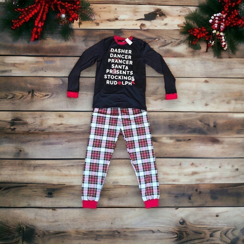 PJ Place NWT PJ Set Christmas Holiday Santa Reindeer Pajama Set Size XS